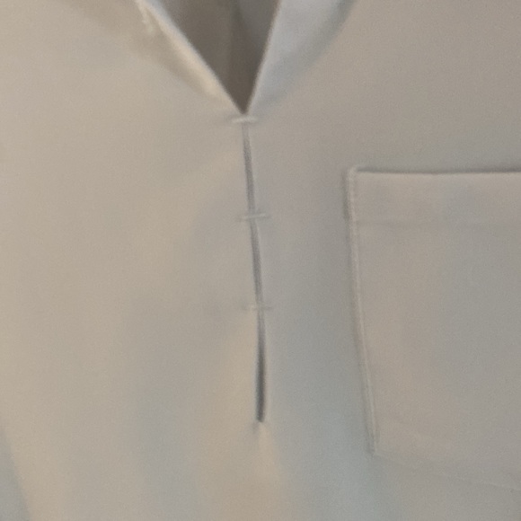 Karol Basic Blouse - Picture 6 of 7